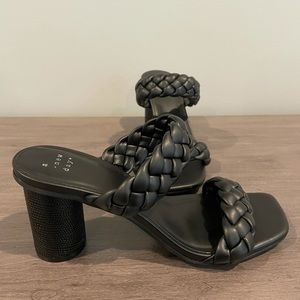 Dolce Vita Dupes NWOT